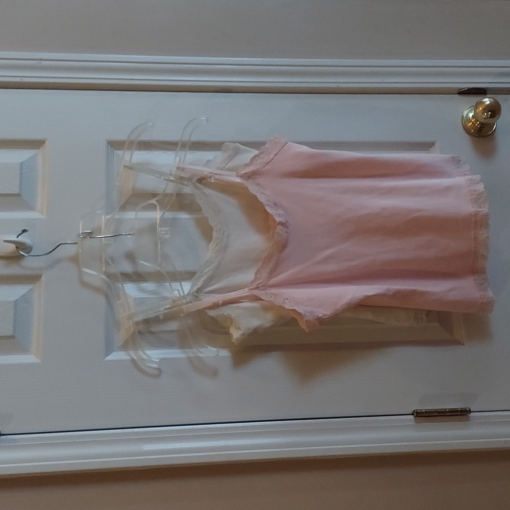 Vintage Stretch Camisole Set Of 2 - Baby Pink & Eggshell White MED LIKE NEW!